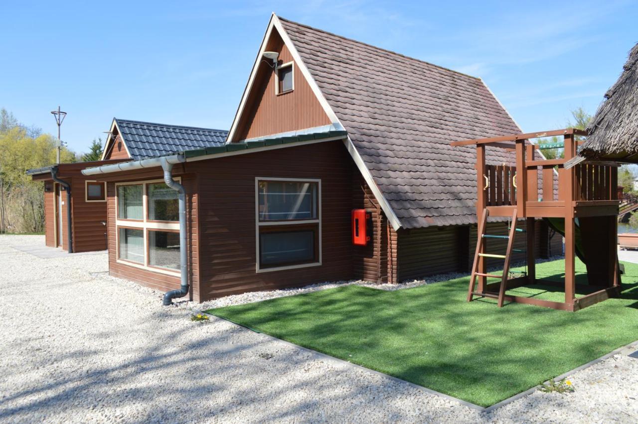 Intertranscoop Lake House Vámosszabadi Kültér fotó