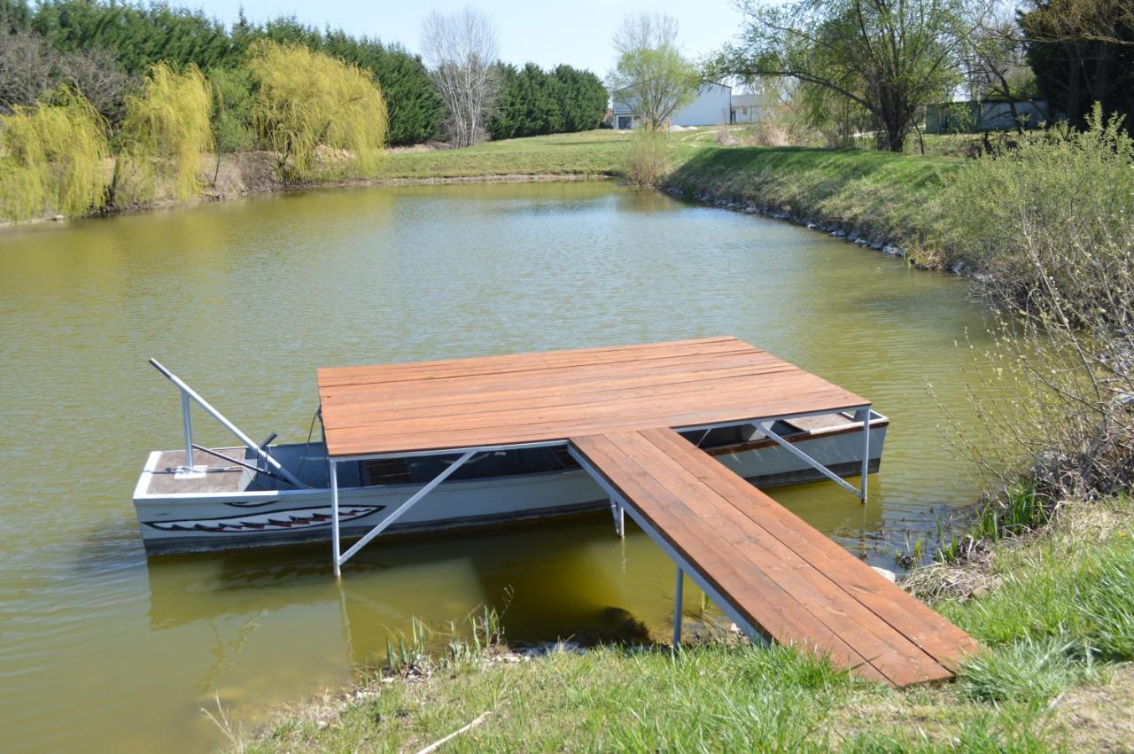Intertranscoop Lake House Vámosszabadi Kültér fotó